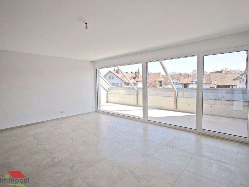 Attique de 3,5 pièces avec terrasse et combles aménageables de 70m2 ! - Bild 1