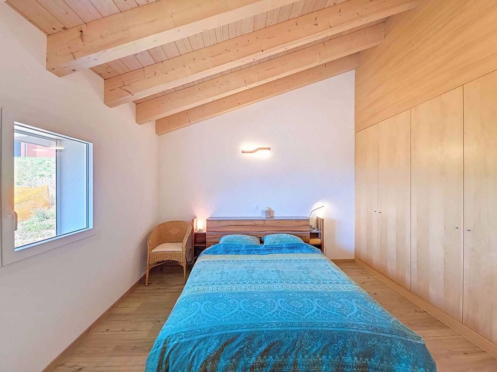 Dachgeschoss-Wohnung mit 4.5 Zimmern und Panoramablick auf die Walliser Alpen - Bild 8