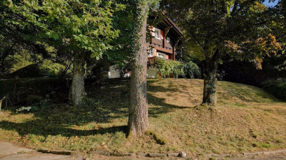 Villa contiguë en PPE, lot n°3 de 4,5 pièces - Chalet actuel (sera démoli)