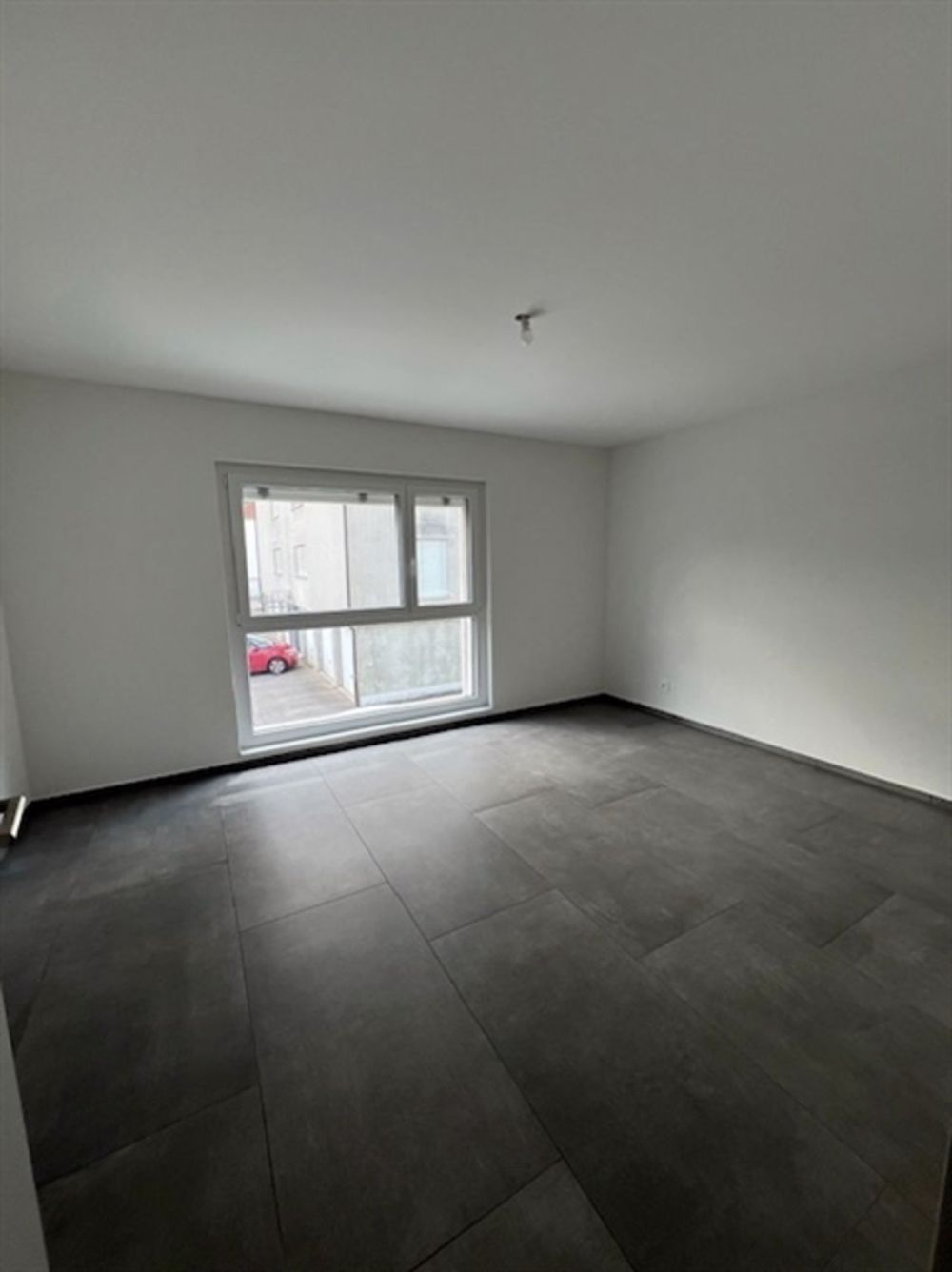 Geniessen Sie die letzte 3,5-Zimmer-Wohnung im Erdgeschoss!! - Bild 9