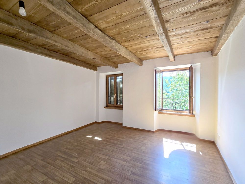 Interessantes Haus 3,5 mit großem Garten und ausgestatteten Außenbereichen. - Bild 10