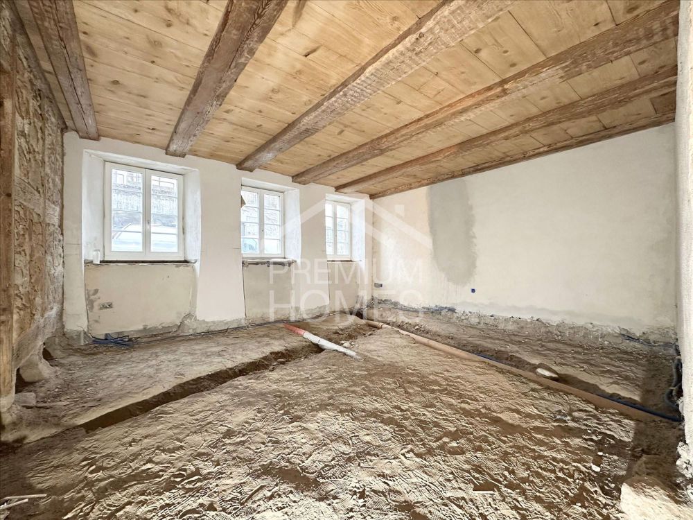 Geschmackvolles Mehrfamilienhaus mit 3 Wohneinheiten - BEWILLIGT! - Bild 2