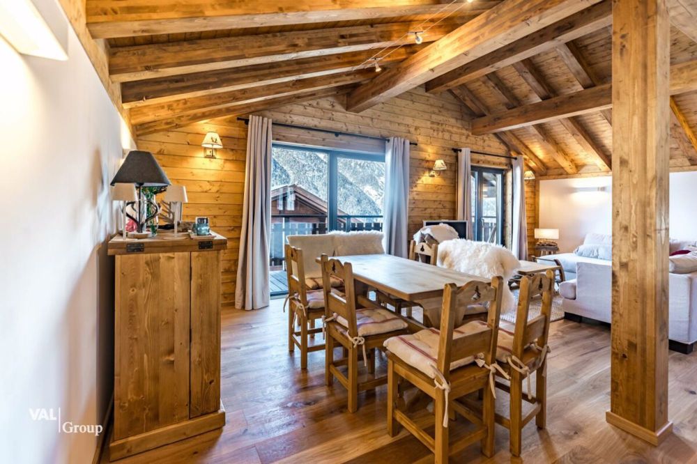 Letzte Chance: Exklusives Chalet als Zweitwohnsitz in Grächen! - Referenzfoto Nachbarchalet