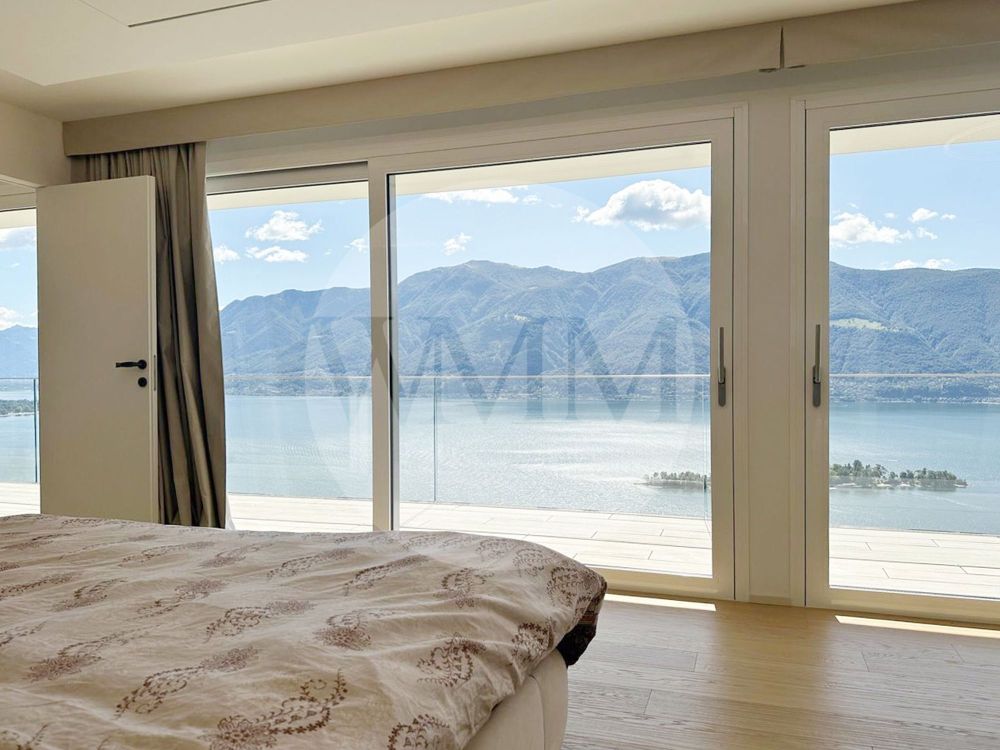 VILLA EXTRALUSSO CON IMPERDIBILE VISTA SULLE ISOLE DI BRISSAGO - Bild 8