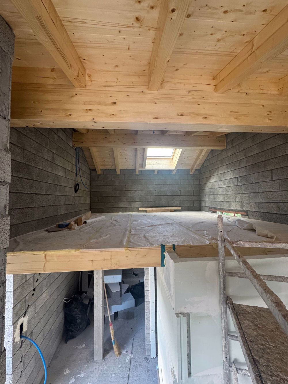 À louer – Micro-villa individuelle à Saxon - Bild 3