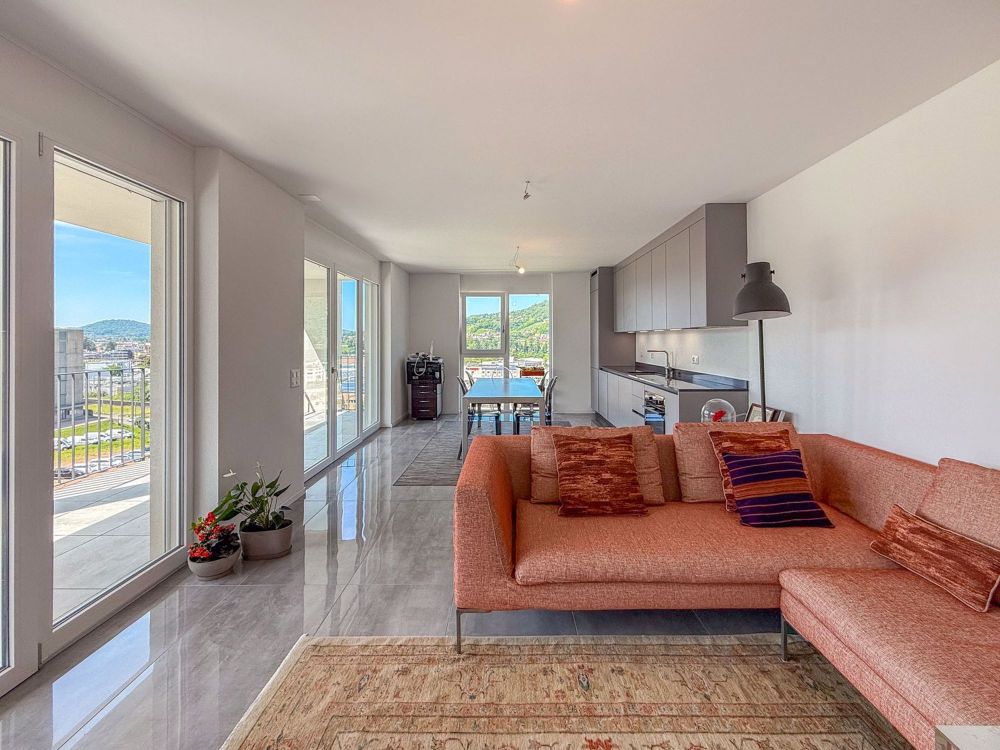 Modernes Dachgeschoss mit 3,5 Zimmern in Mendrisio - Bild 2