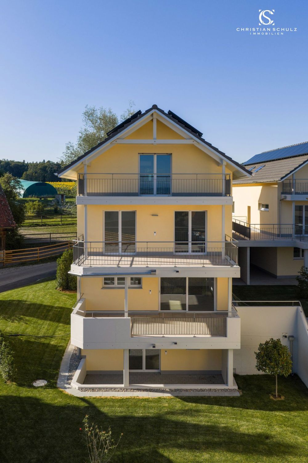 Grosszügiges Neubauhaus mit Einliegerwohnung in Panoramalage – Helsighausen (TG) - Bild 1