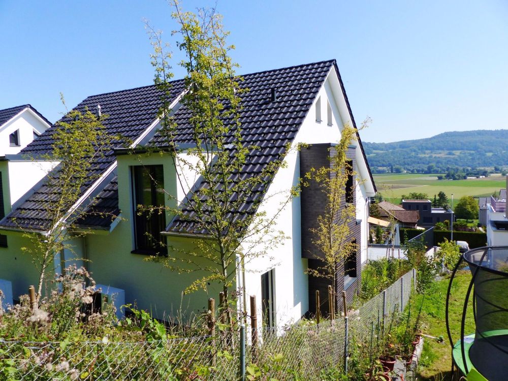 NEUBAU 5.5 Zimmer Eckeinfamilienhaus mit attraktiver Fernsicht - Bild 1