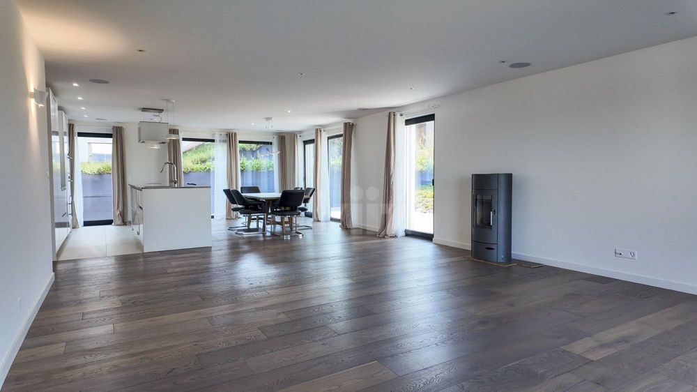 Prächtige moderne Villa von 250m2 mit sorgfältiger Ausführung - Bild 2