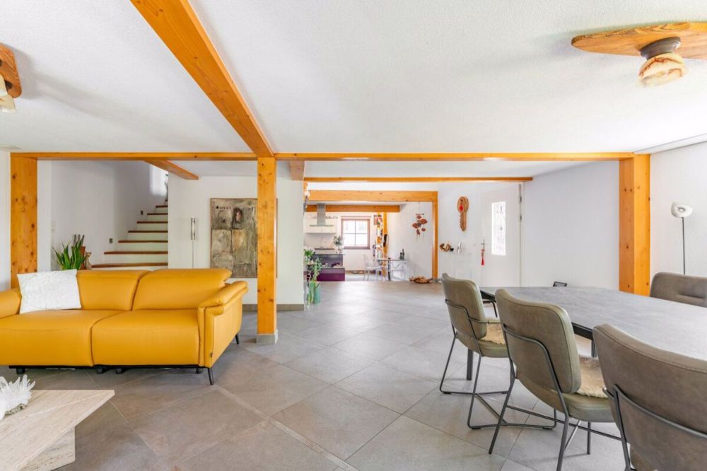 Es stattlechs Eifamiliehuus i ländlecher Omgäbig - Bild 6