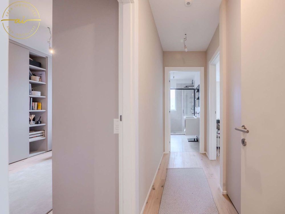 Attico von 3.5 Zimmern mit hohem Standard, komplett möbliert in Vacallo - Bild 8