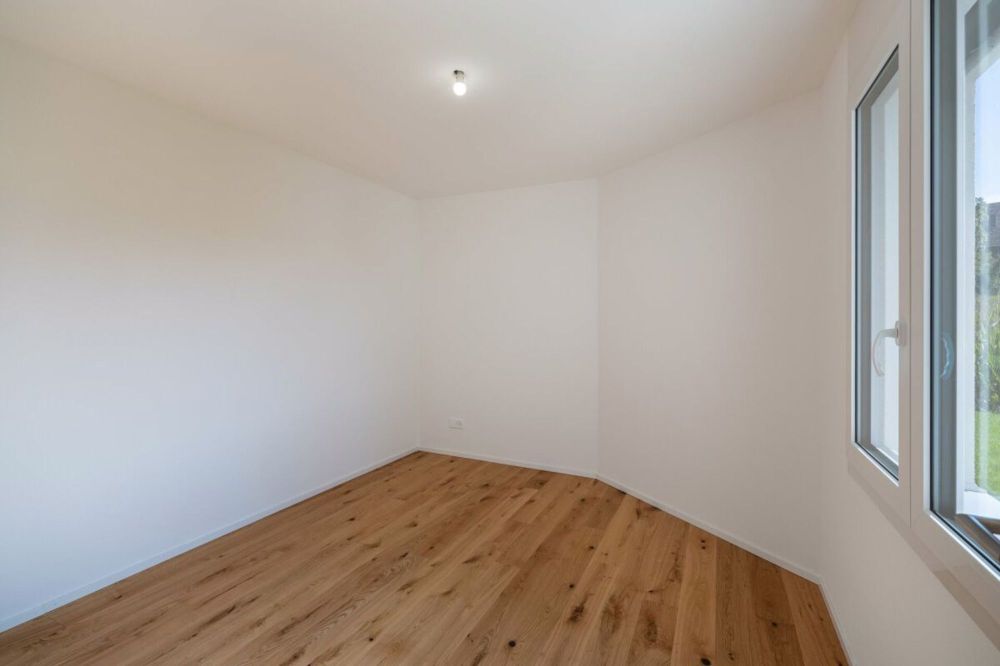 Exklusive 3.5 Zimmer Gartenwohnung - Bild 8