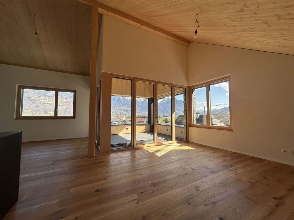 traumhafte 4 ½-Zimmer-Dachwohnung mit Weitsicht - RESERVIERT - Bild 3