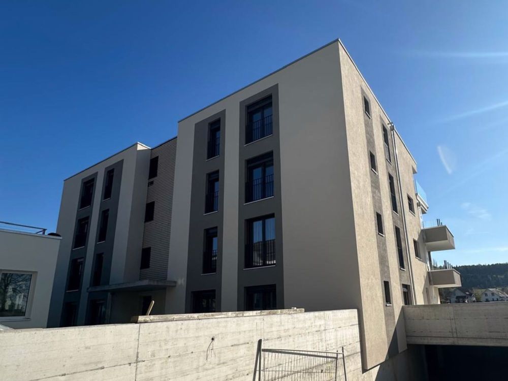Grosszügige 4.5 Zimmer Wohnung im 2.OG - Bild 3