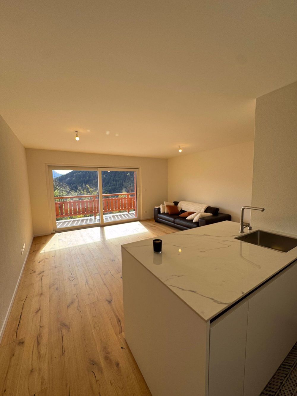 Moderne 2,5-Zimmer-Wohnung mit Panoramablick in Ovronnaz - Bild 6