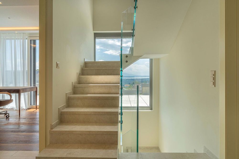 Höchste - Villa der Superlative nur zwei Schritte von der Klinik Genolier entfernt - Bild 9