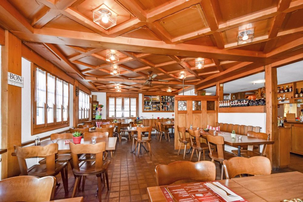 Wohn- und Gasthaus im Zentrum von Einsiedeln mit attraktiver Rendite - Bild 4