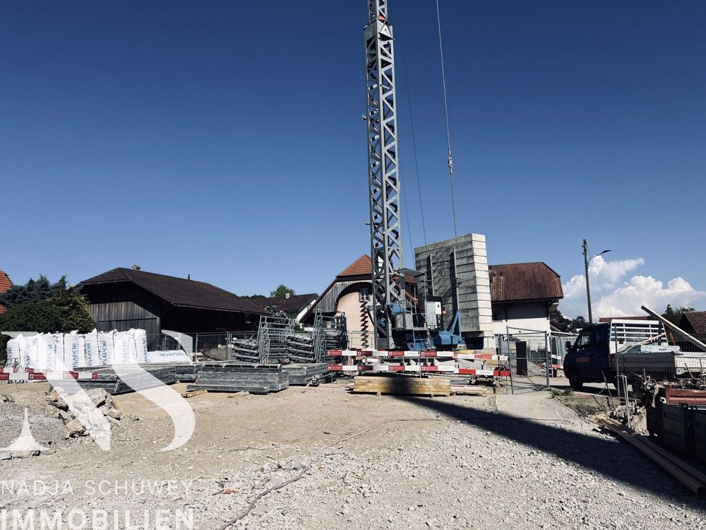 Neues Wohnen im alten Dorfkern - 5.5 Zimmer Triplex Wohnung - Bild 13