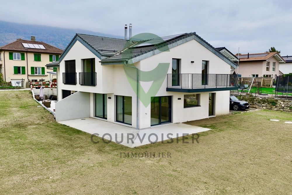 Schöne neue Doppelvilla in ländlicher Umgebung mit Alpenblick - Bild 1