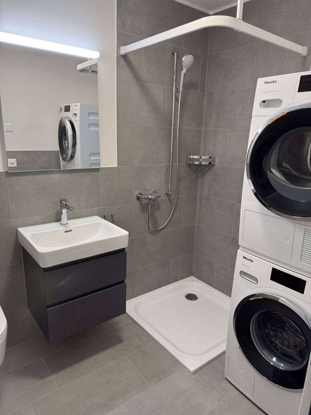 Erstbezug in Pratteln - 2.5 Zimmer-Maisonettwohnung im 2. OG/DG - Bild 3
