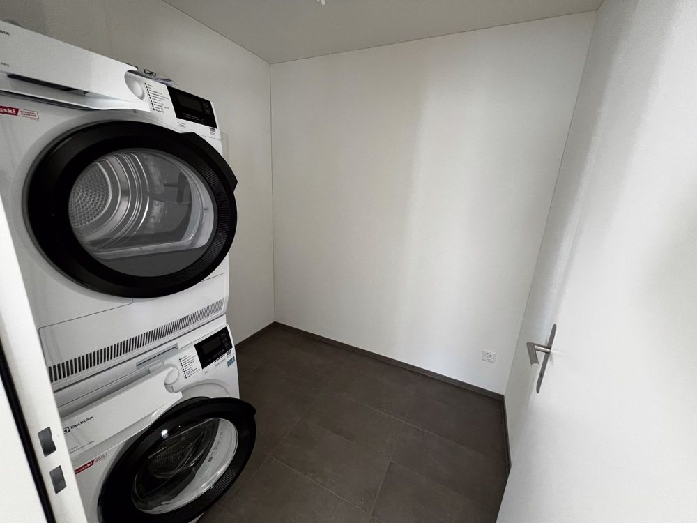 Zentral gelegene 2½ Zimmerwohnungen mit Einkaufsmöglichkeiten - Bild 5