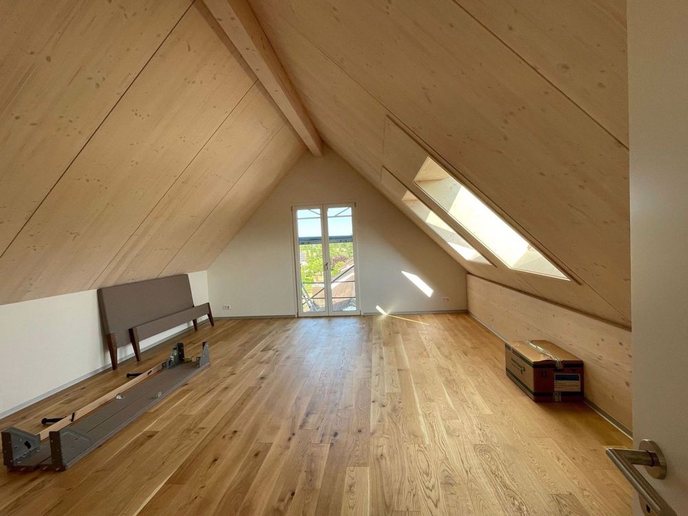 Wunderschöne moderne 4.5 Zimmer-Duplexwohnung im Herzen von Kriegstetten - Bild 9