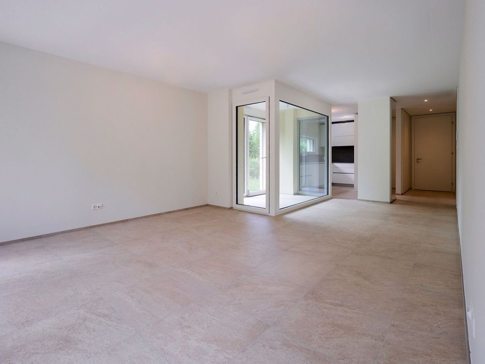 Prächtige 5-Zimmer-Wohnung im Erdgeschoss mit Garten - Bild 2