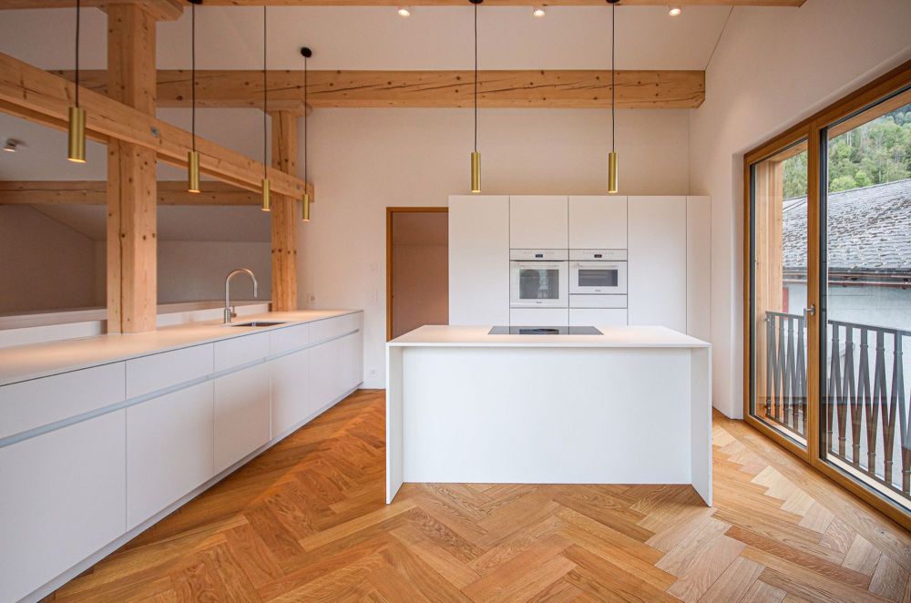 Exklusives Wohnhaus in Schluein – Einzigartig mit Bergpanorama - Bild 7