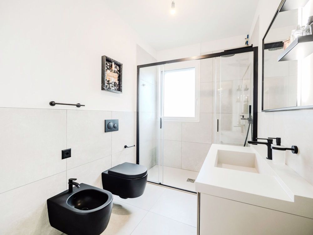 Moderne letzte Etage 3,5 von hohem Standard mit Panoramaterrasse. - Bild 9