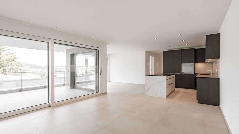 Topmoderne 4½-Zimmerwohnung mit grosser Terrasse - Bild 4