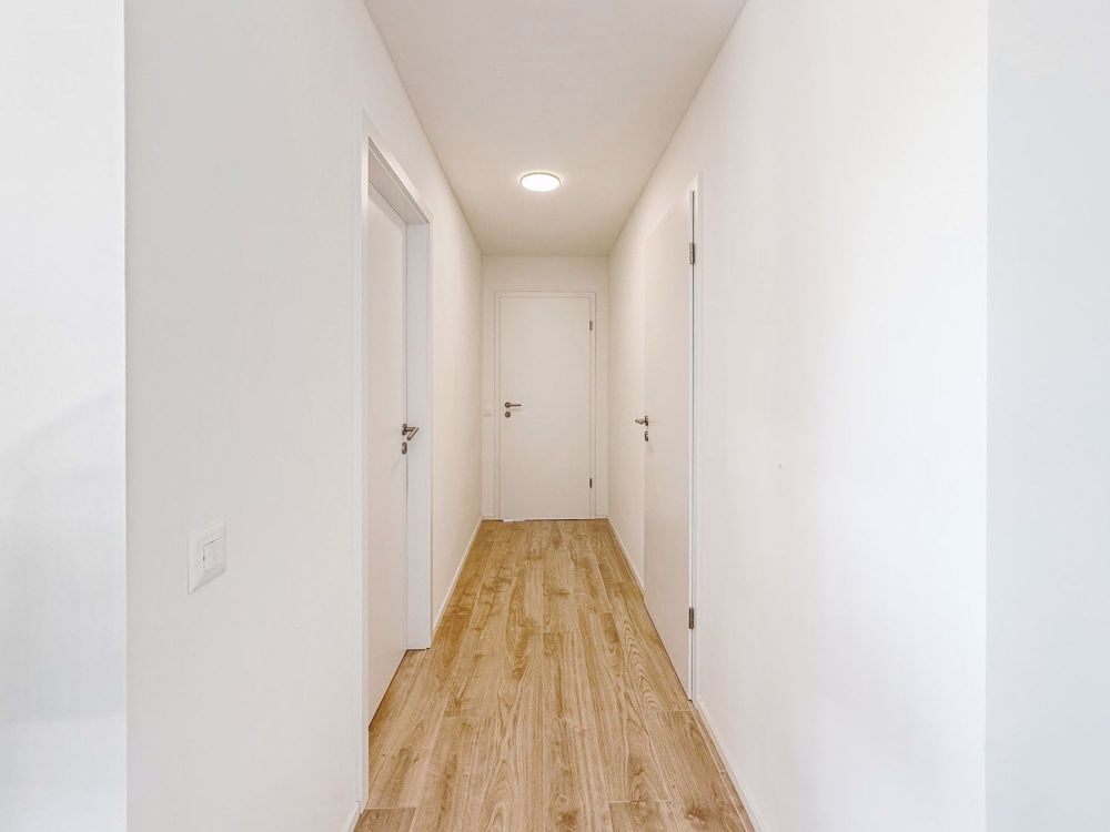 Neu: prächtige Dachgeschosswohnung - Bild 9