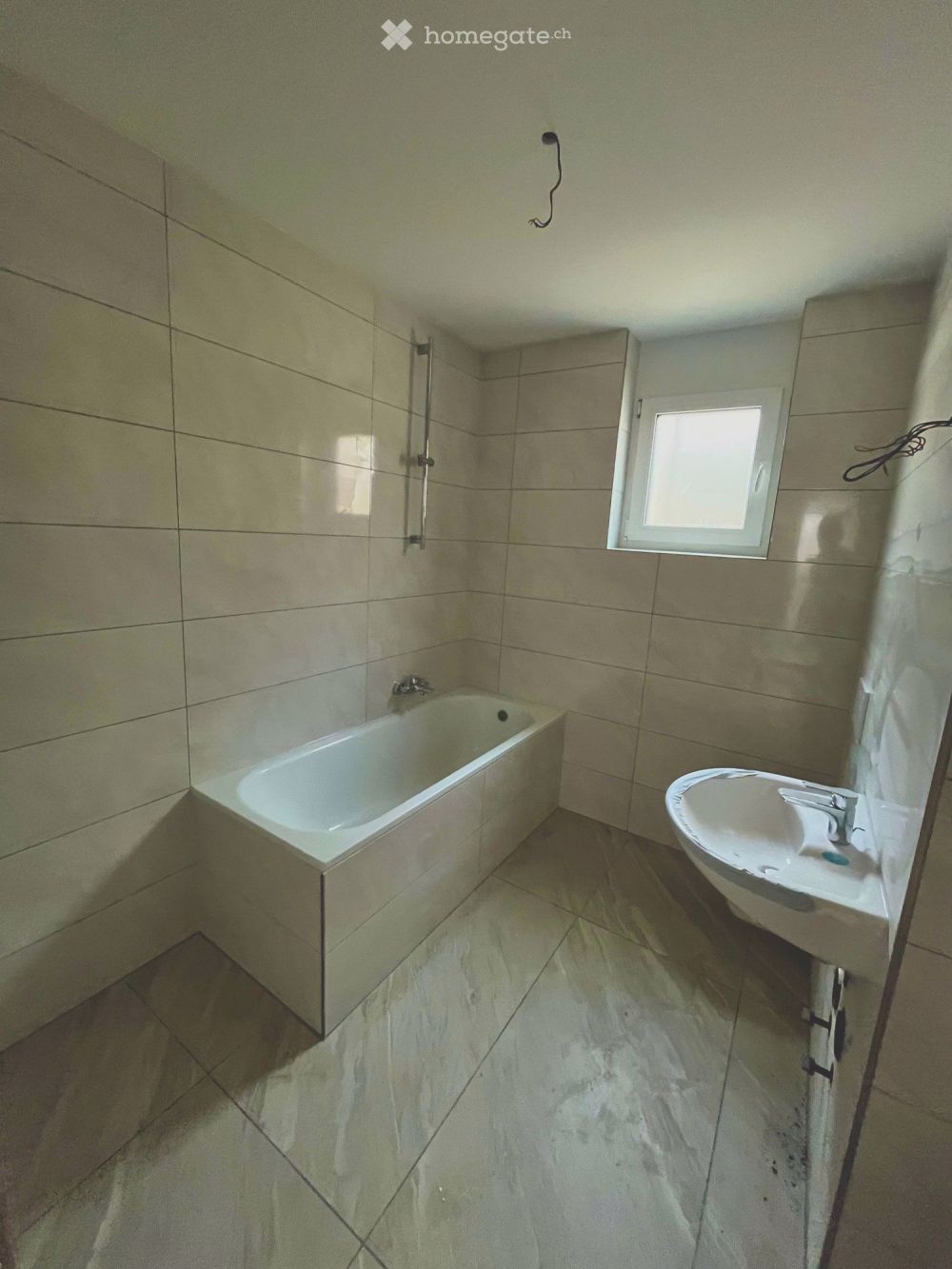 Neubau: Moderne 4.5-Zimmer-Wohnung an guter Lage in Frenkendorf per September bezugsbereit - Bild 4