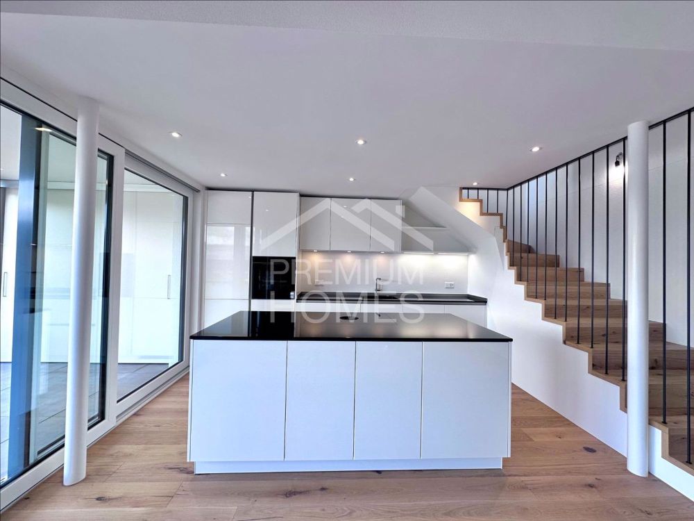 Elegante Dachwohnung mit Galerie - Einzugsbereit! - Bild 2