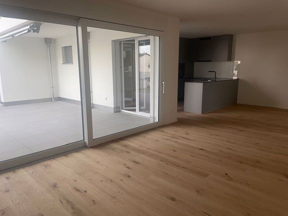 Neubau moderne 3.5 Zimmer Wohnung mit grosszügiger Terrasse - Bild 2