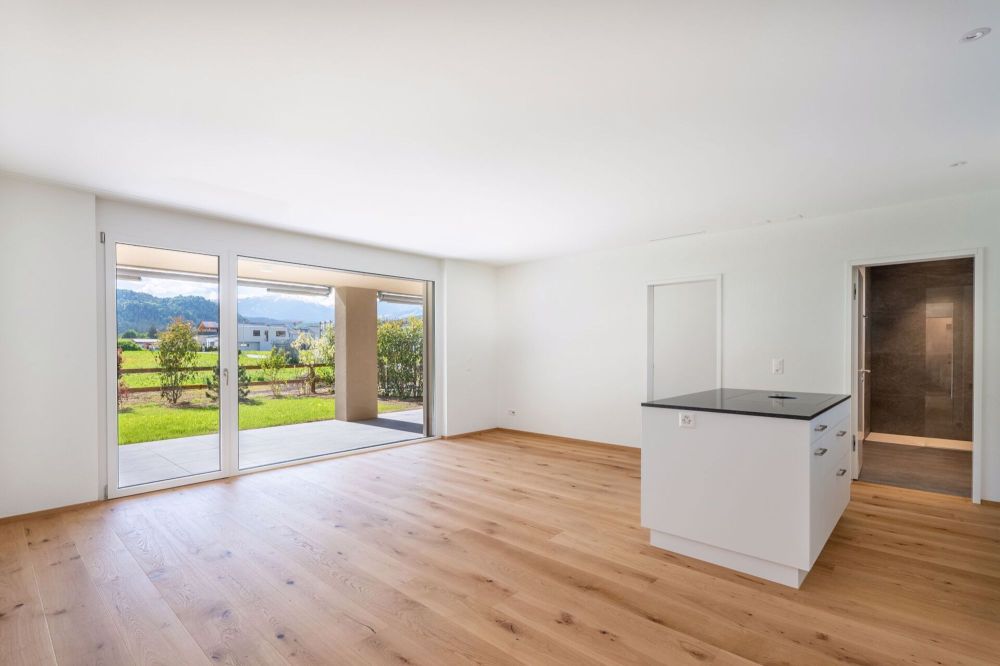 Ruhiges Wohnen, top Lage - Jetzt diese 2.5-Zimmer-Wohnung sichern! - Bild 2