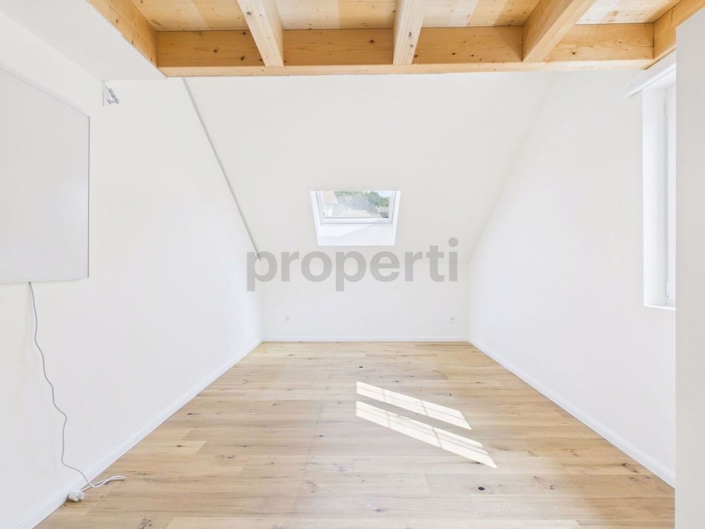 Charmante Neubauwohnung im Dachgeschoss in Grossdietwil modern, ländlich & einzigartig - Bild 4
