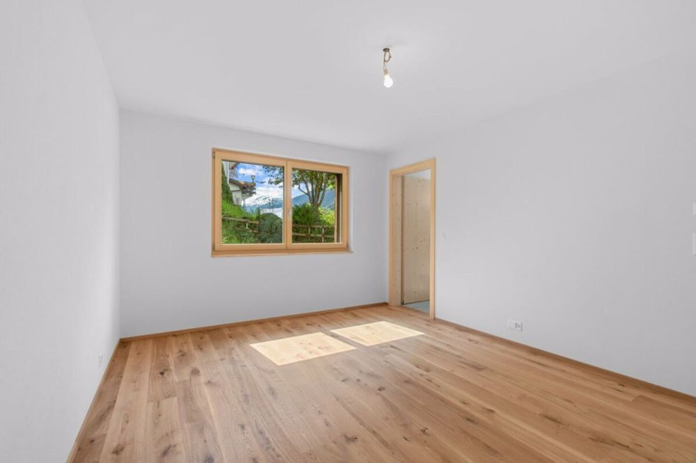 4.5 Zimmer Neubauwohnung - Bild 9