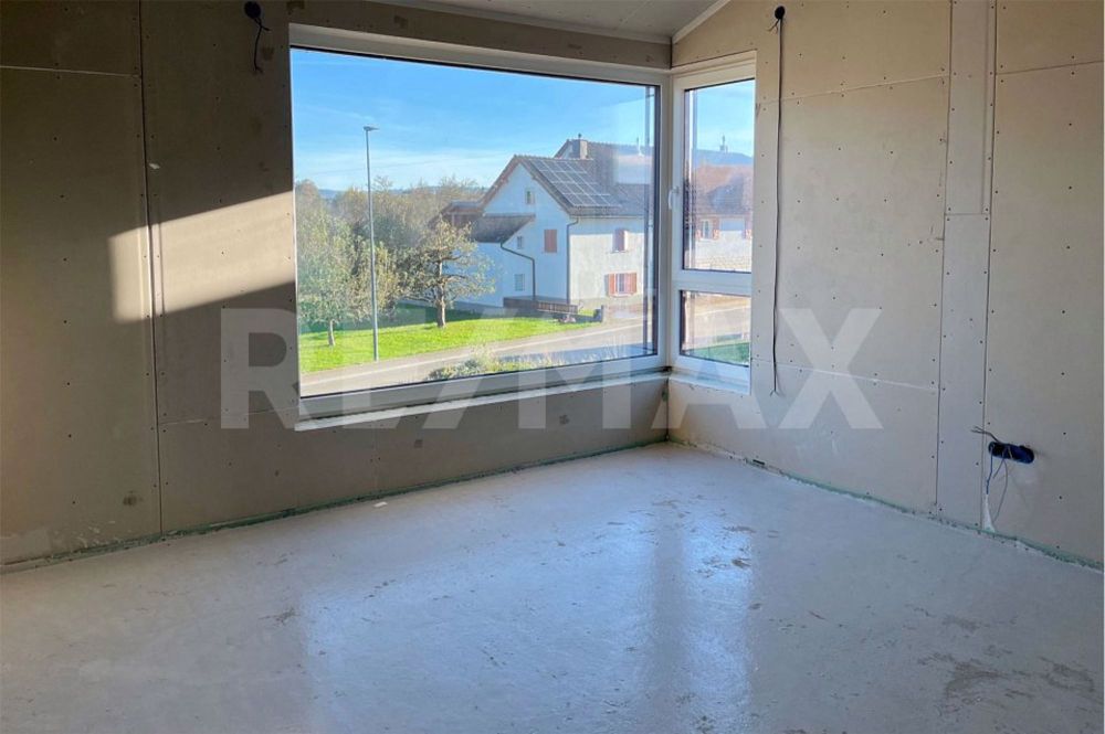 sehr schöne Gartenanlage mit Pool, zentral gelegen und viel Sonne - Bild 13