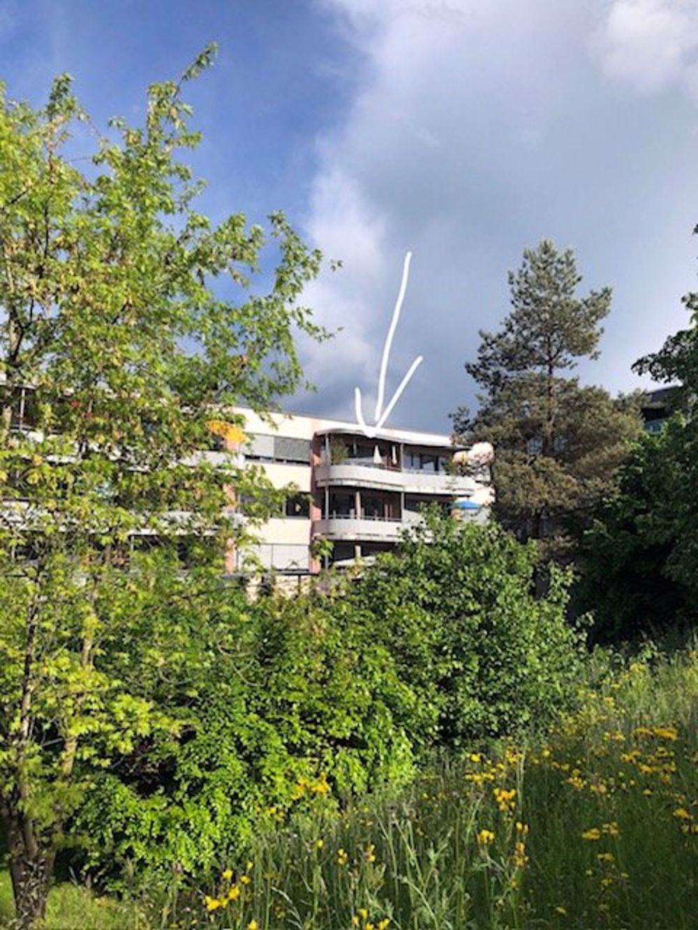 Untermiete: Modernes Studio mit kompletter Fensterfront - Bild 3