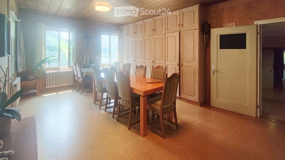 Riesiges Einfamilienhaus mit grossem Grundstück + Potenzial - Bild 3