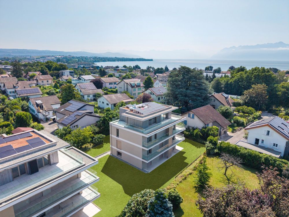 Großes Durchgangsduplex - Verfügbar sofort - NEU - Vue extérieure de l'immeuble