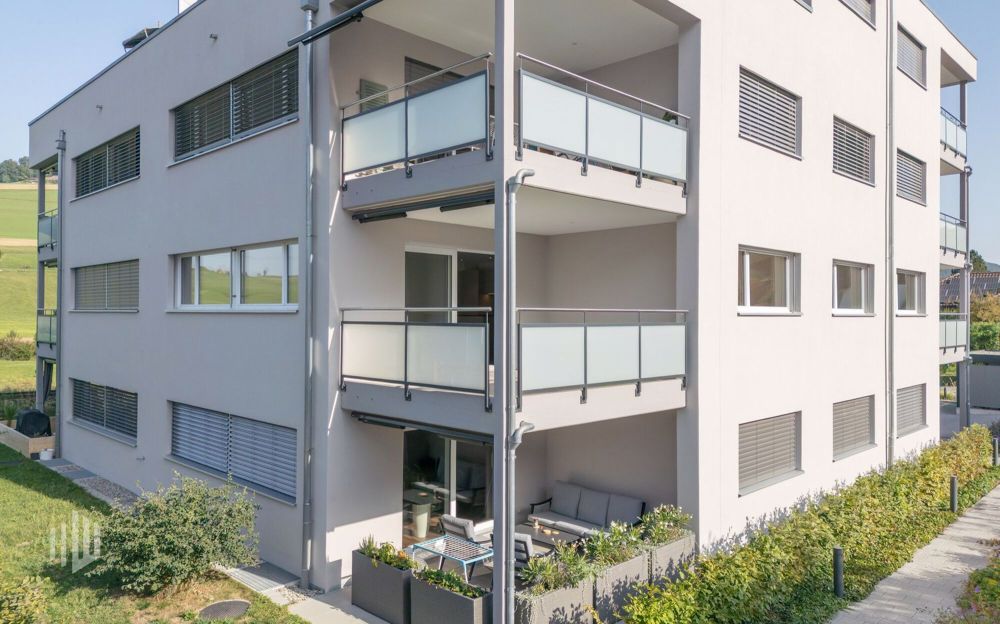 ImmoWyss - Neubauwohnung in Walkringen modernes Wohnen im Grünen - Bild 1