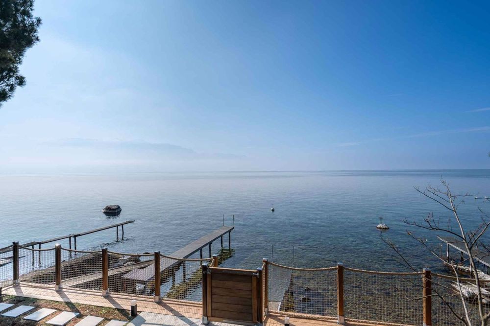 Propriété pieds dans l'eau avec ascenseur privatif, ponton privé et abri à bateau - Bild 6