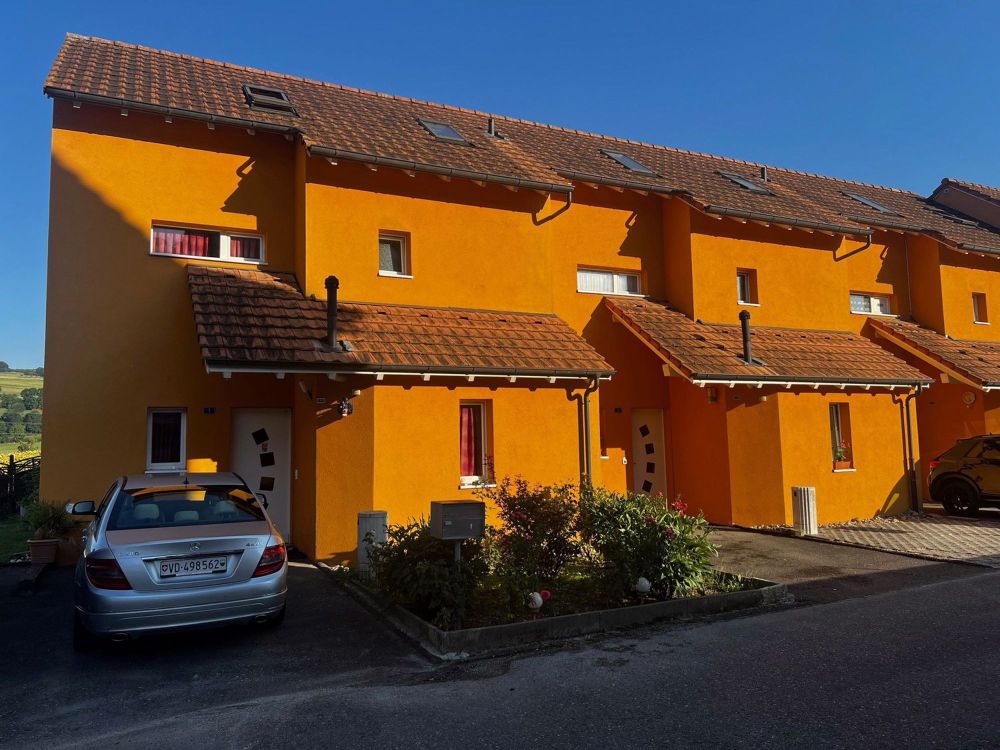 Schönes 5,5-Zimmer-Einfamilienhaus zum Verkauf in Lucens - Bild 1