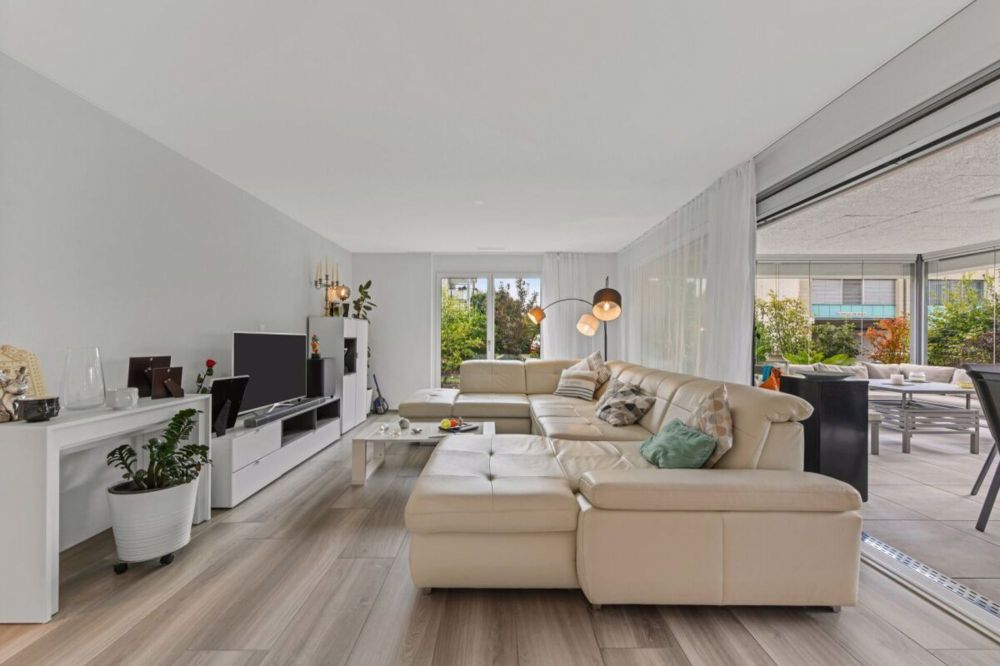 Exklusive Gartenwohnung mit Terrasse und idyllischem Garten in zentraler Lage - Bild 9