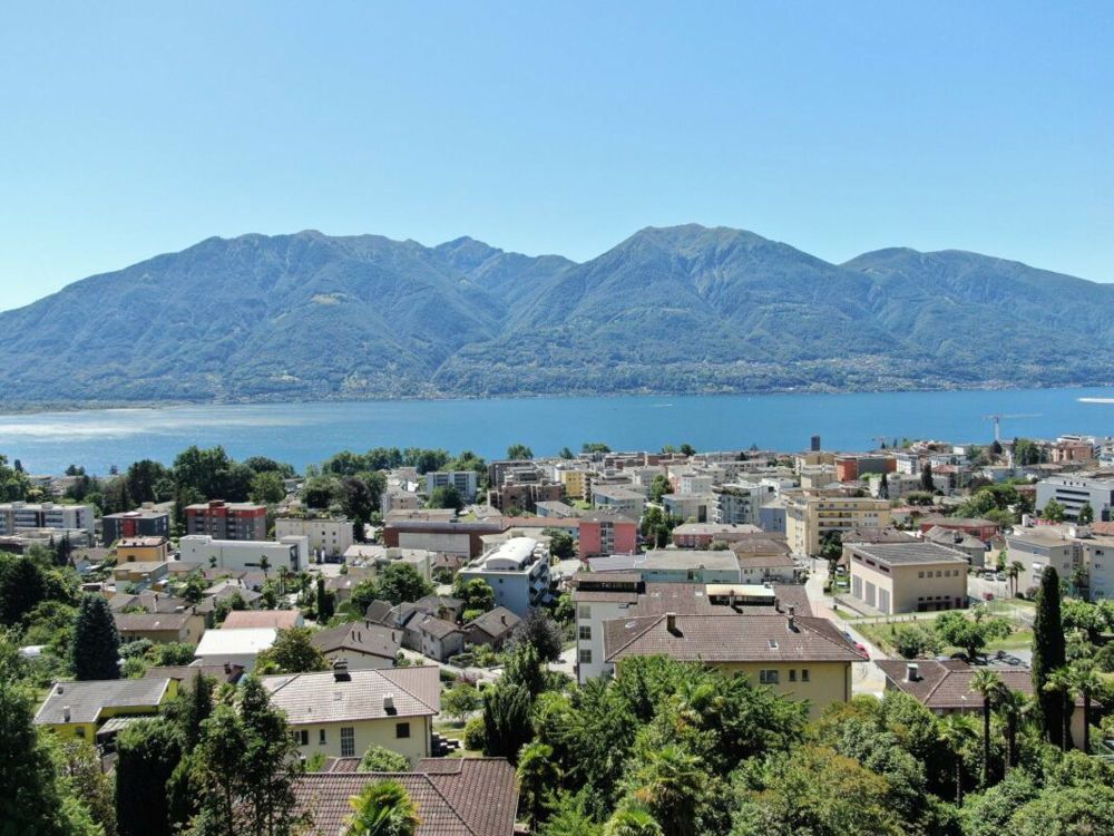 Magnifico 3.5 locali da sogno? No, pure realta! Con vista lago, wellness e piscina - Bild 5