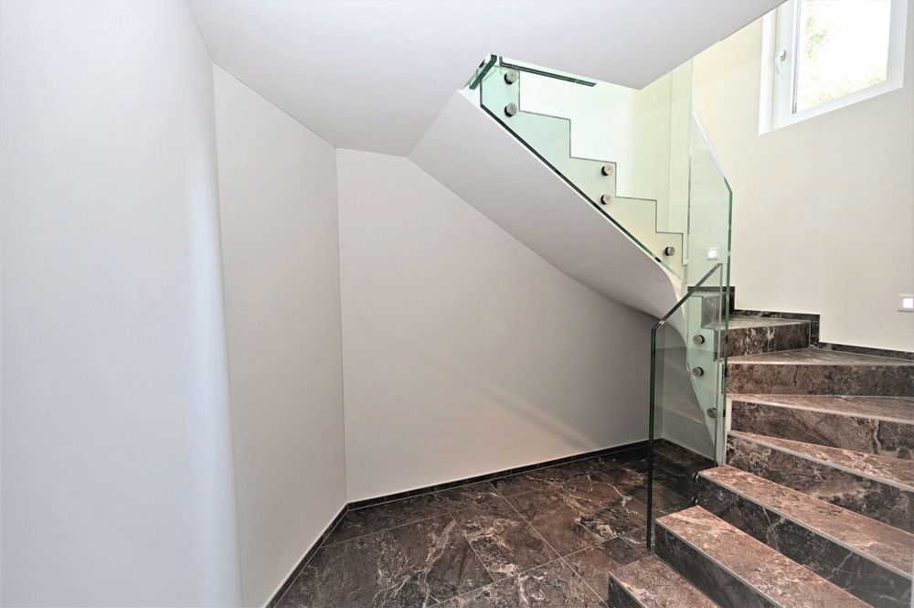 FERIENRESIDENZ MIT VIEL RUHE, SONNE, SICHT UND PLATZ - Bild 10