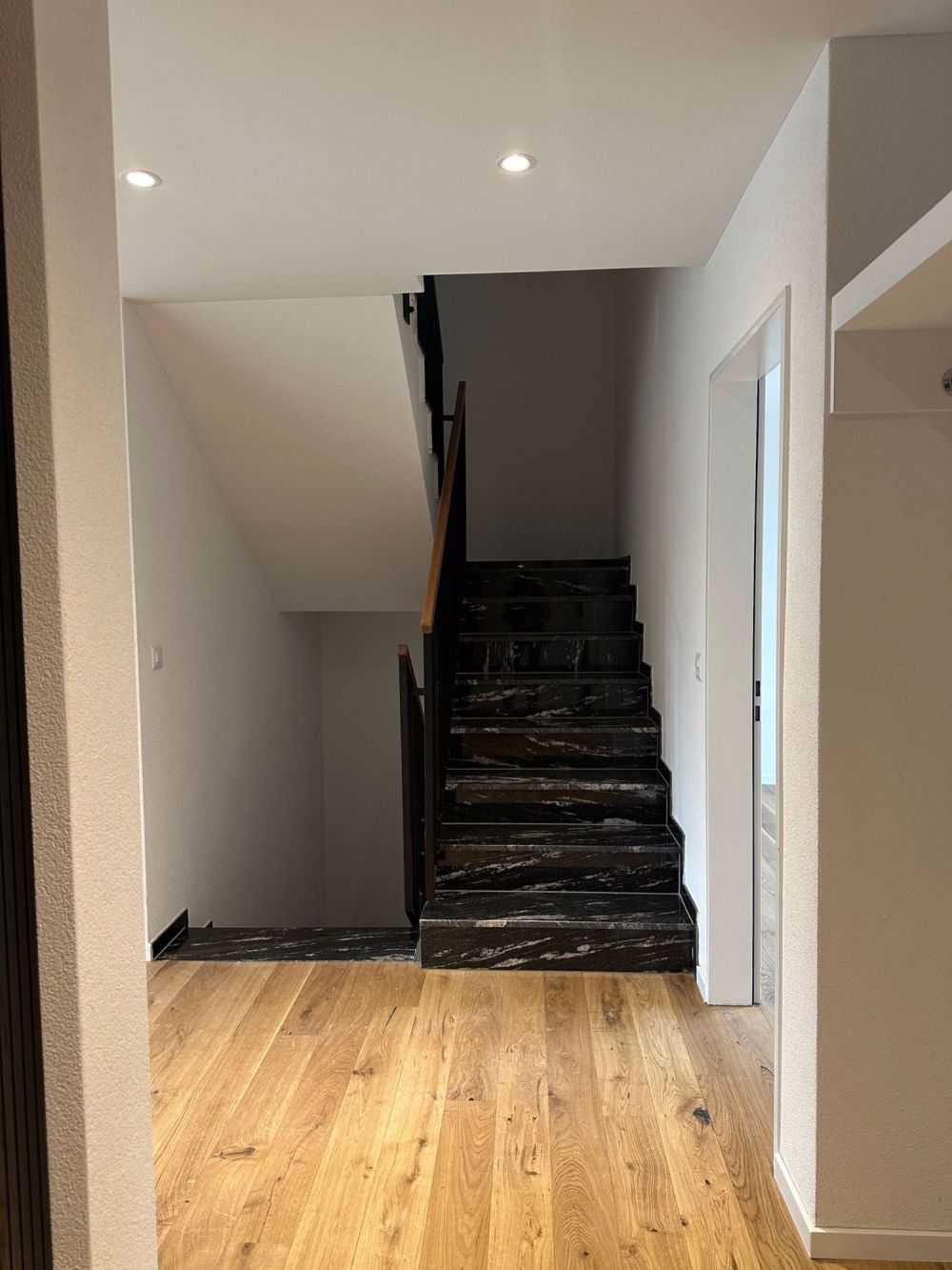 Modernes Einfamilienhaus in ruhiger Lage in Hallau - Bild 7