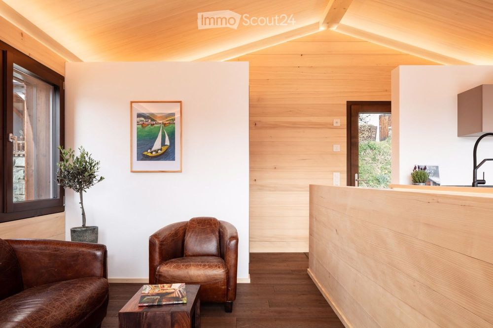 Modernes Minergie-Chalet mit atemberaubendem Bergblick in Präz/Cazis - Bild 4