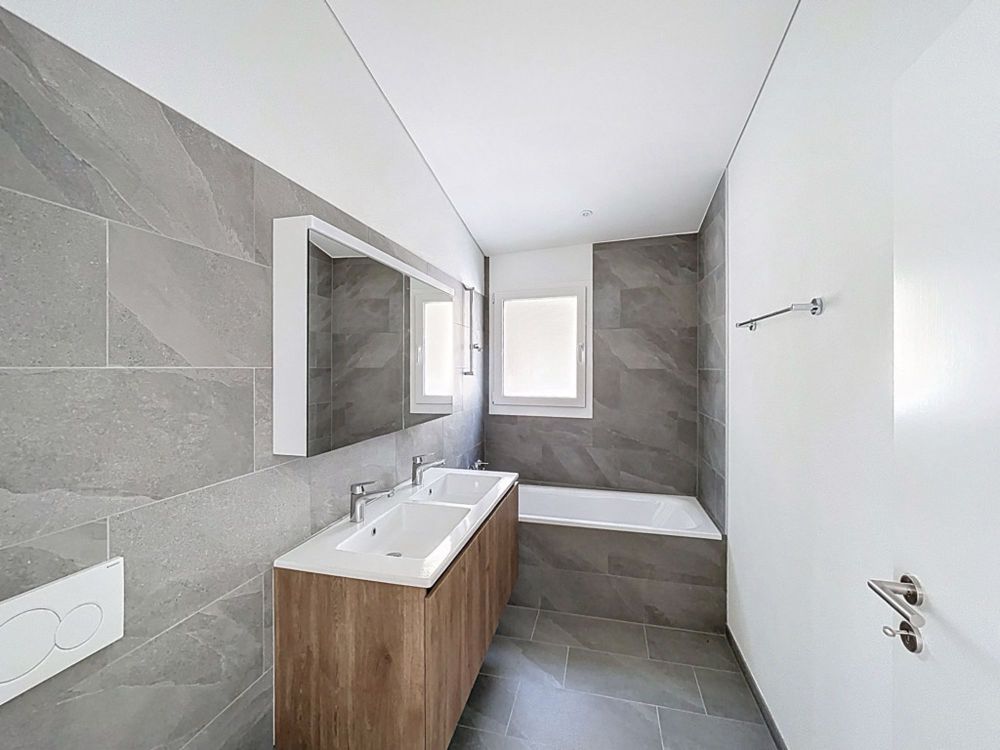 EINZELSTEHENDES NEUES LANDHAUS - 2 WOHNUNGEN - PANORAMABLICK - Bild 8